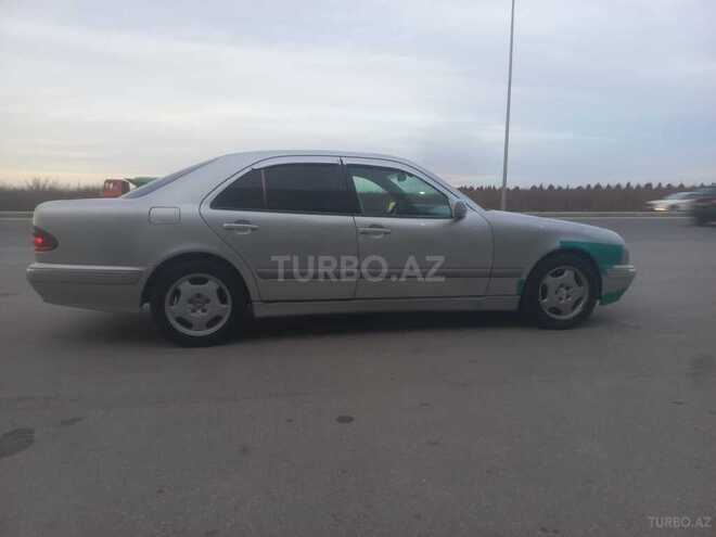 Mercedes E 220 2000, 596,000 km - 2.2 l - Bakı