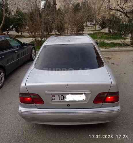 Mercedes E 280 1998, 450,000 km - 2.8 l - Ağcabədi