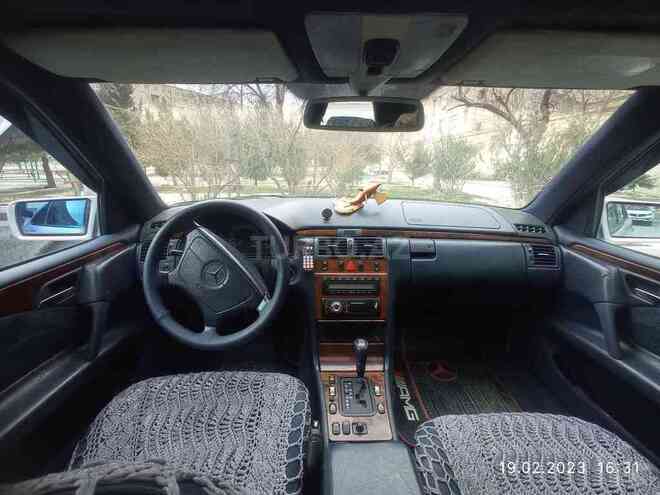 Mercedes E 280 1998, 450,000 km - 2.8 l - Ağcabədi