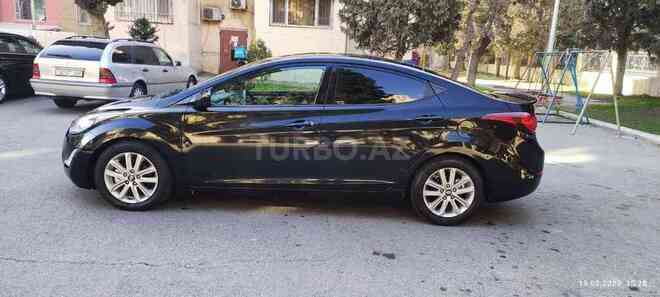 Hyundai Elantra 2015, 168,981 km - 1.8 л - Bakı