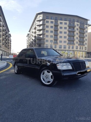 Mercedes E 280 1993, 270,000 km - 2.8 l - Bakı