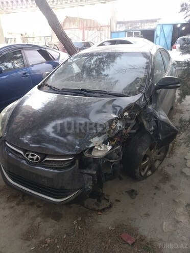 Hyundai Elantra 2011, 200,000 km - 1.6 l - Bakı