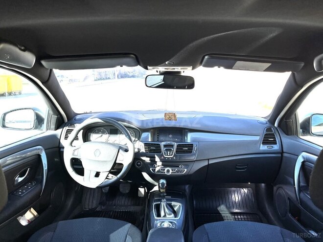 Renault Laguna 2009, 280,000 km - 1.5 l - Bakı