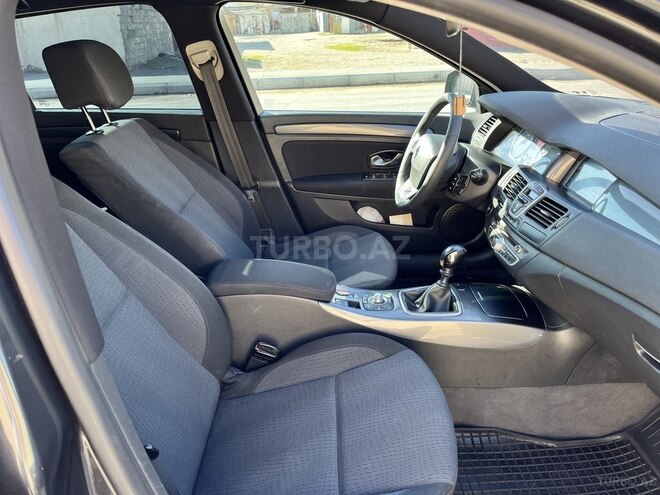 Renault Laguna 2009, 280,000 km - 1.5 l - Bakı
