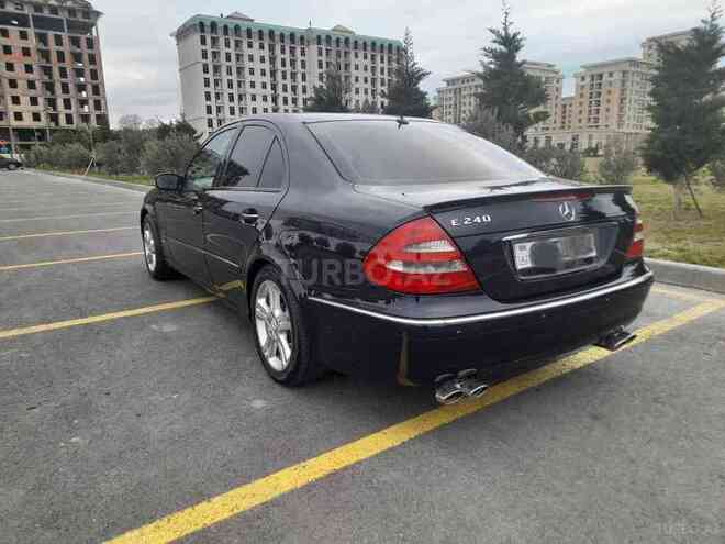 Mercedes E 240 2002, 290,000 km - 2.6 l - Xırdalan