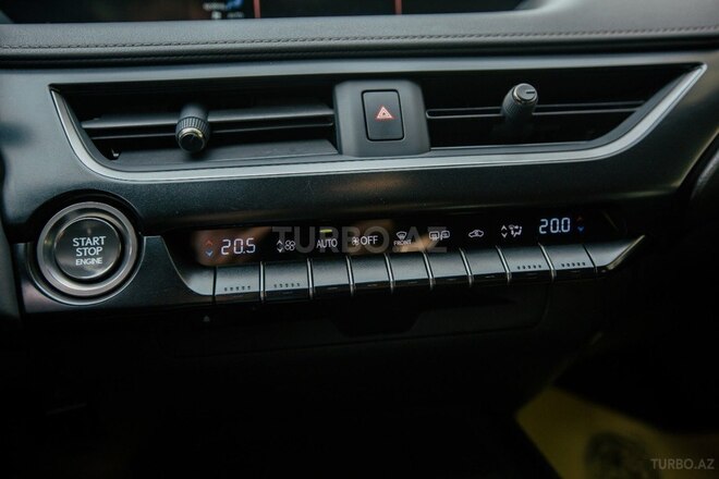 Lexus  2020, 17,500 km - 2.0 л - Bakı