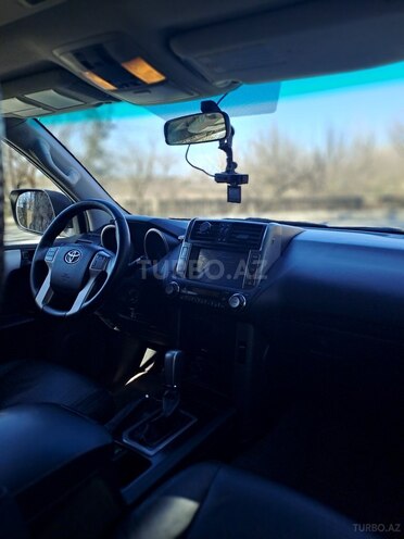Toyota Prado 2010, 290,000 km - 2.7 l - Yevlax