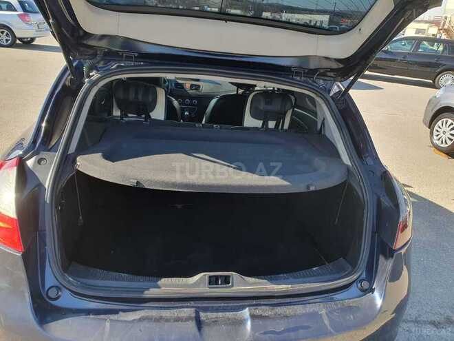Renault Megane 2009, 329,000 km - 1.5 l - Bakı