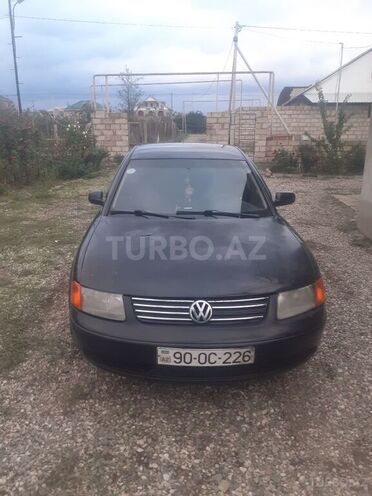 Volkswagen Passat 1999, 155,544 km - 2.0 л - Qusar