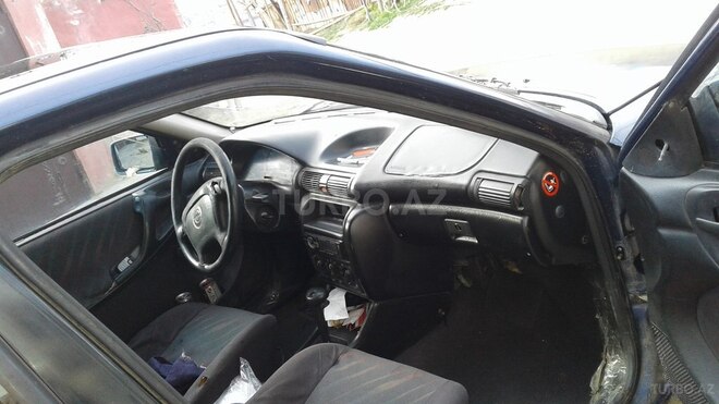 Opel Astra 1997, 159,630 km - 1.6 l - Bakı