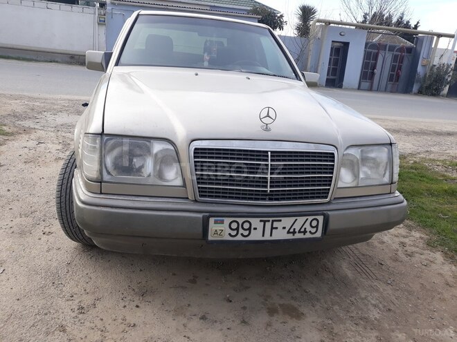 Mercedes E 250 1993, 490,000 km - 2.5 l - Bakı