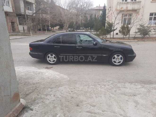 Mercedes E 240 2000, 250,000 km - 2.4 l - Sumqayıt