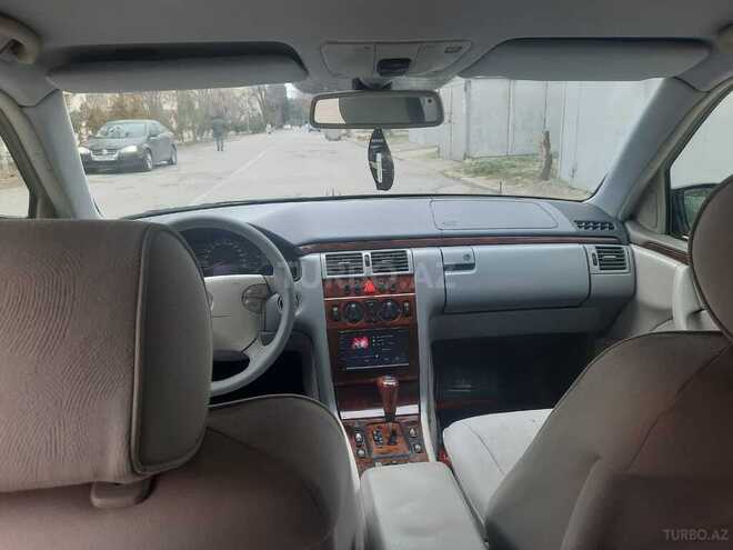Mercedes E 240 2000, 250,000 km - 2.4 l - Sumqayıt