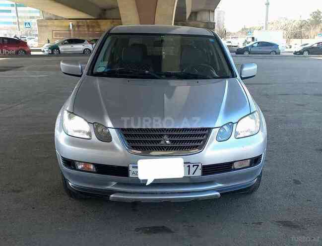 Mitsubishi Airtrek 2002, 240,000 km - 2.0 л - Bakı