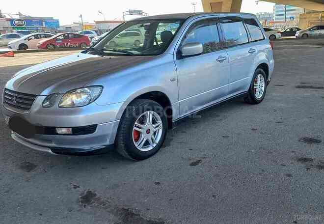 Mitsubishi Airtrek 2002, 240,000 km - 2.0 л - Bakı