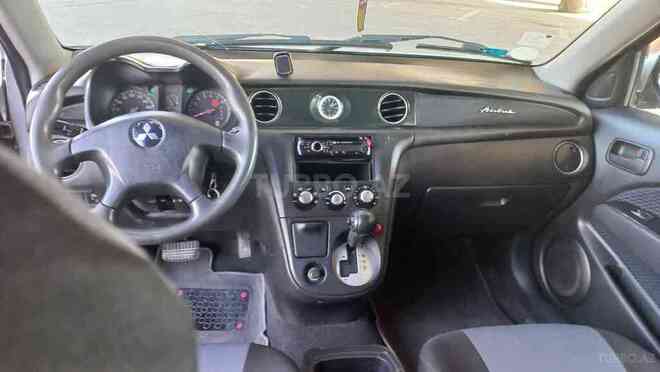 Mitsubishi Airtrek 2002, 240,000 km - 2.0 л - Bakı