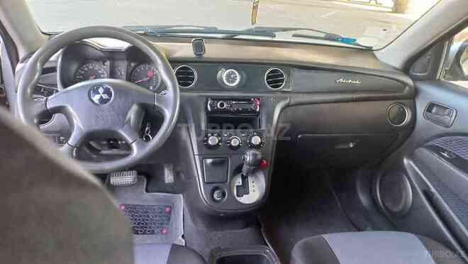 Mitsubishi Airtrek 2002, 240,000 km - 2.0 л - Bakı