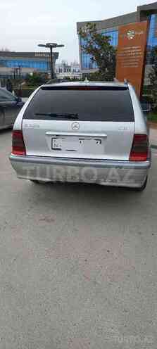 Mercedes C 220 2000, 267,748 km - 2.2 l - Mingəçevir