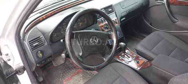 Mercedes C 220 2000, 267,748 km - 2.2 l - Mingəçevir