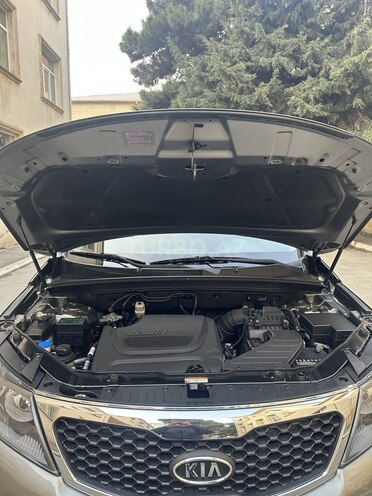 Kia Sorento 2010, 218,000 km - 2.0 l - Bakı