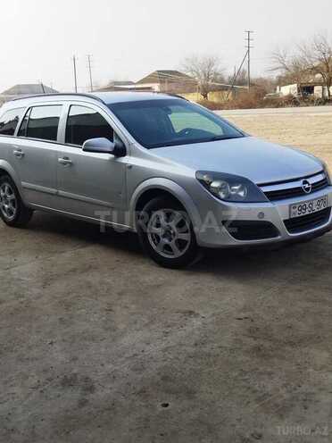 Opel Astra 2006, 235,000 km - 1.3 l - Salyan
