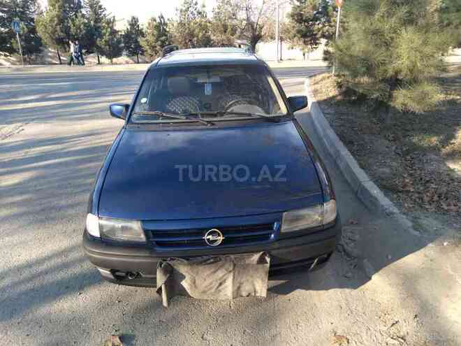 Opel Astra 1992, 223,200 km - 1.8 л - Mingəçevir