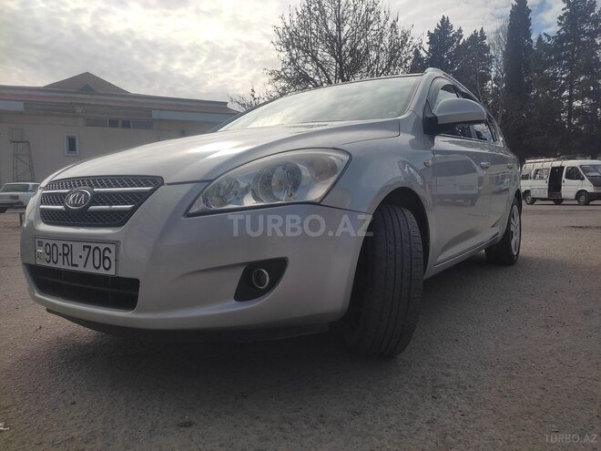 Kia Ceed 2008, 274,000 km - 1.6 л - Ağstafa