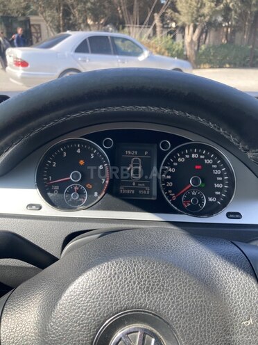 Volkswagen Passat 2009, 131,878 km - 2.0 l - Bakı