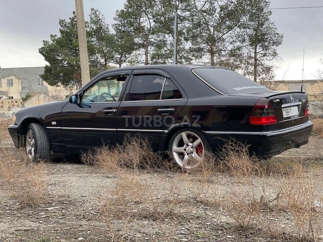 Mercedes C 240 1997, 111,111 km - 2.4 l - Yevlax
