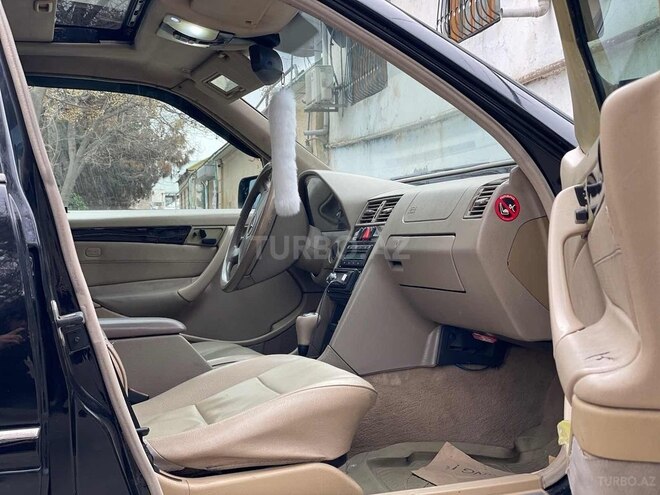 Mercedes C 240 1997, 111,111 km - 2.4 l - Yevlax