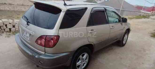 Toyota Harrier 2000, 260,000 km - 2.2 l - Bakı
