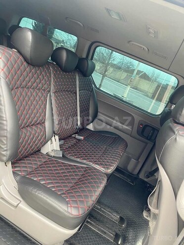 Hyundai H-1 2010, 270,000 km - 2.5 l - Bakı