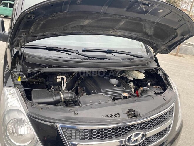 Hyundai H-1 2010, 270,000 km - 2.5 l - Bakı