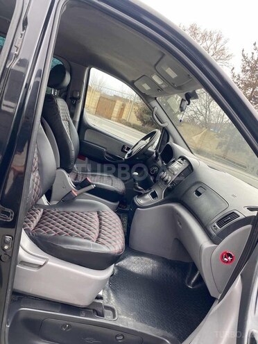 Hyundai H-1 2010, 270,000 km - 2.5 l - Bakı