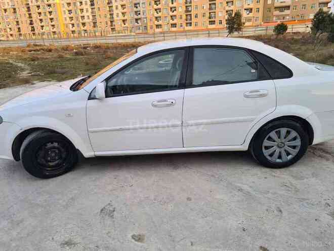 Daewoo Gentra 2014, 650,000 km - 1.5 l - Bakı