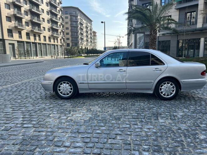Mercedes E 270 2001, 298,350 km - 2.7 l - Bakı
