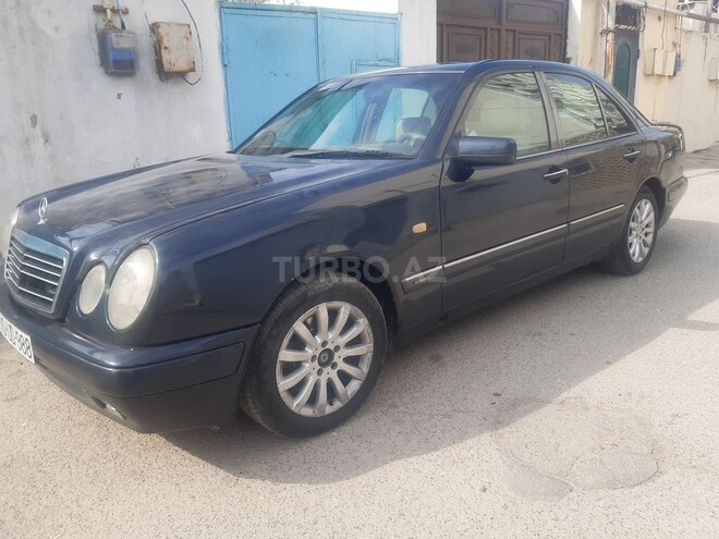 Mercedes E 280 1996, 235,000 km - 2.8 l - Bakı