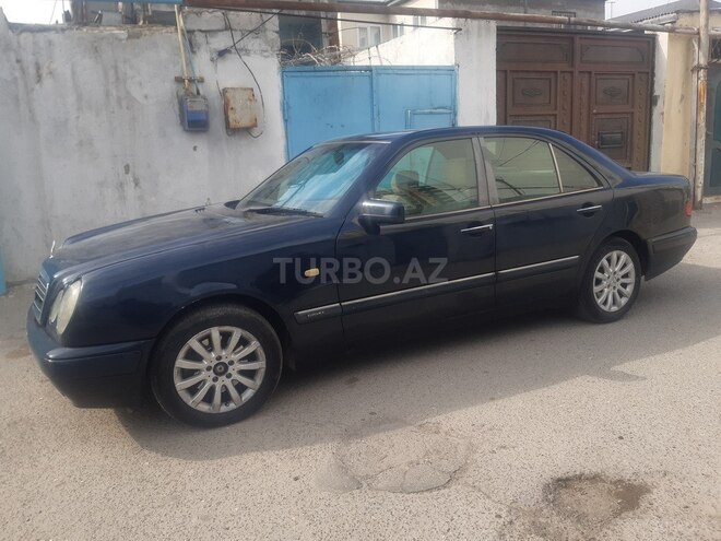 Mercedes E 280 1996, 235,000 km - 2.8 l - Bakı