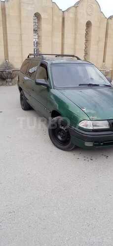 Opel Astra 1996, 565,000 km - 1.6 l - Bakı