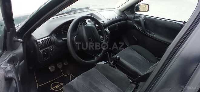Opel Astra 1996, 565,000 km - 1.6 l - Bakı