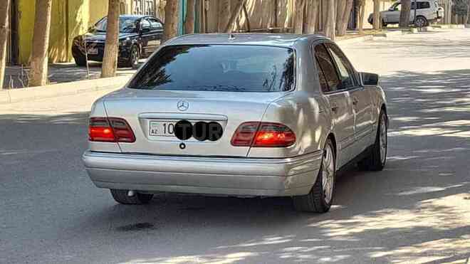 Mercedes E 230 1995, 358,000 km - 2.3 л - Bakı