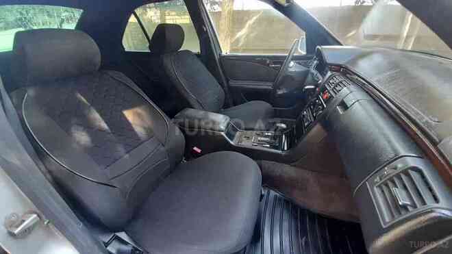 Mercedes E 230 1995, 358,000 km - 2.3 л - Bakı
