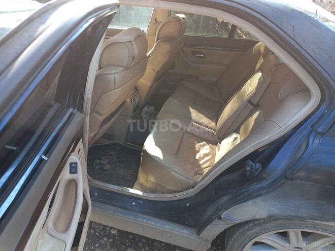 BMW 730 1995, 555,000 km - 3.0 l - Qusar