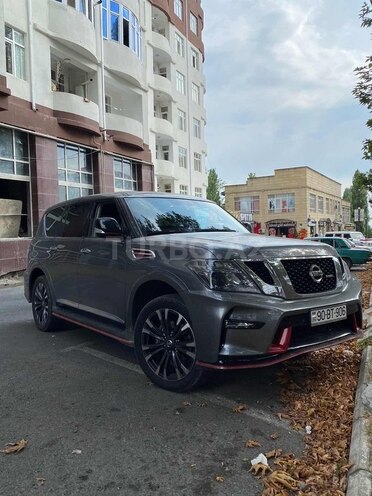 Nissan Patrol 2018, 137,000 km - 4.0 л - Bakı