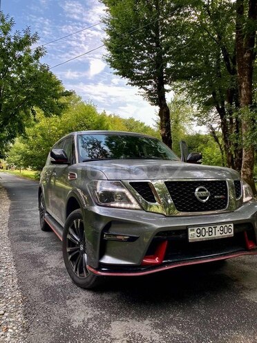 Nissan Patrol 2018, 137,000 km - 4.0 л - Bakı