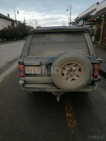 Toyota Surf 1992, 380,000 km - 2.5 л - Qusar