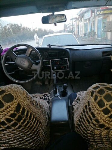 Toyota Surf 1992, 380,000 km - 2.5 л - Qusar