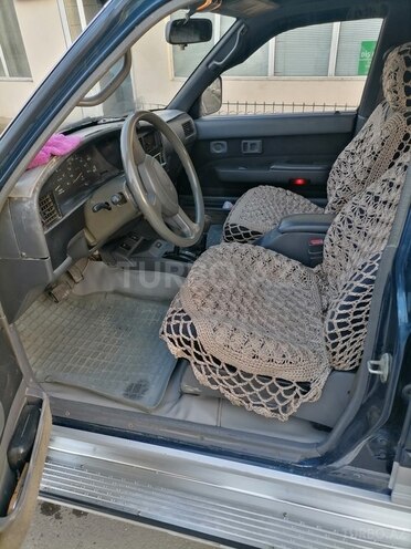Toyota Surf 1992, 380,000 km - 2.5 л - Qusar