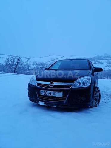 Opel Astra 2008, 260,000 km - 1.8 л - Quba