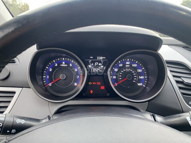 Hyundai Elantra 2014, 176,855 km - 1.8 l - Bakı